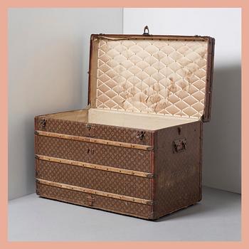 KOFFERT, Louis Vuitton.