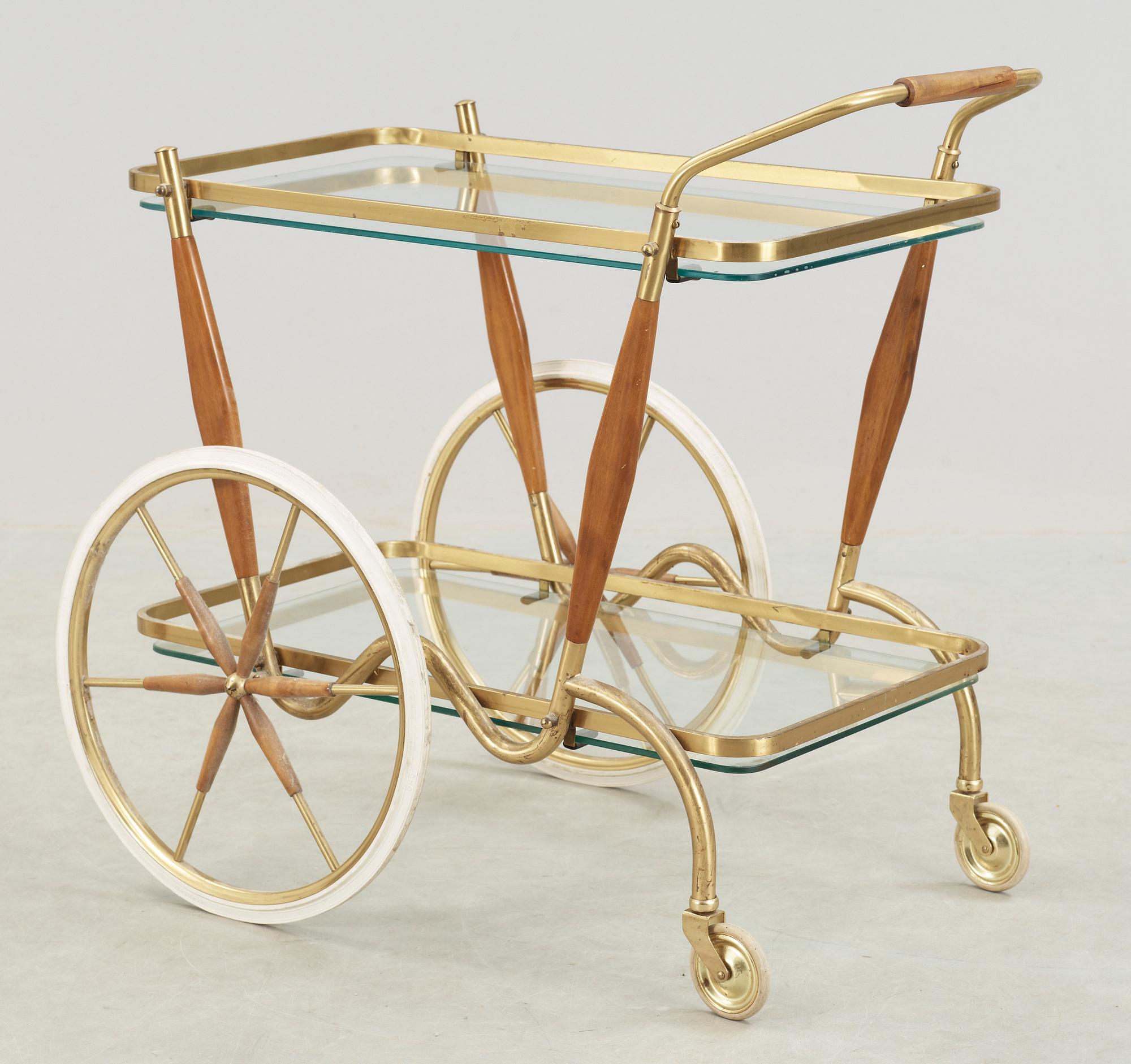 SERVERINGSVAGN, omkring 1900-talets mitt.
