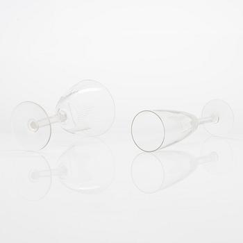 Erkki Vesanto, lasisto, 86 osaa, "Marjatta", Iittala 1947-1969.