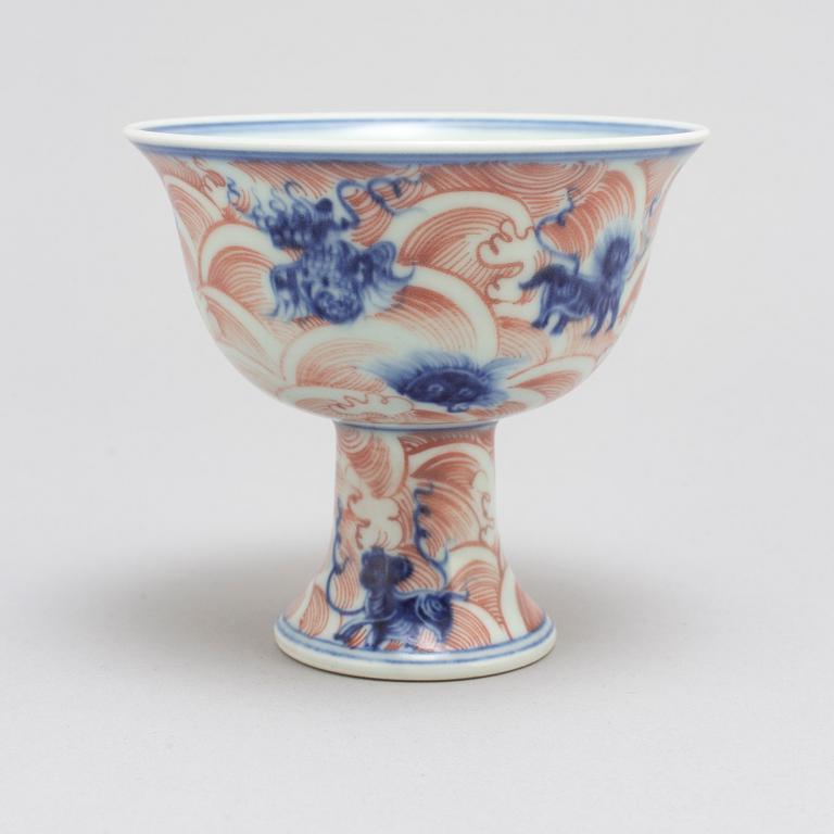 STEMCUP, porslin. Kina, 1900-tal.
