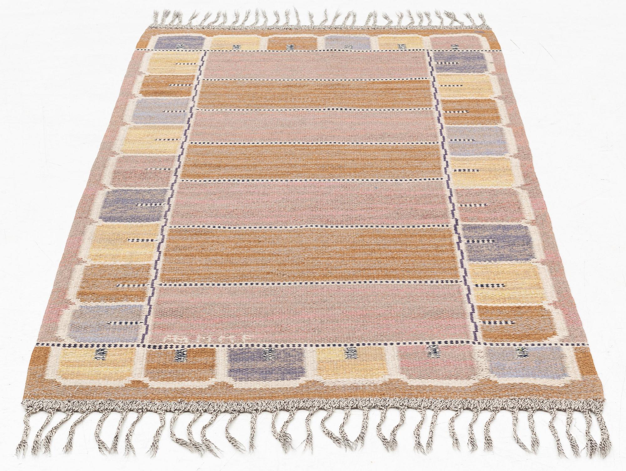 Märta Måås-Fjetterström, matta "Shell", rölakan, ca 176 x 90 cm, signerad AB MMF.