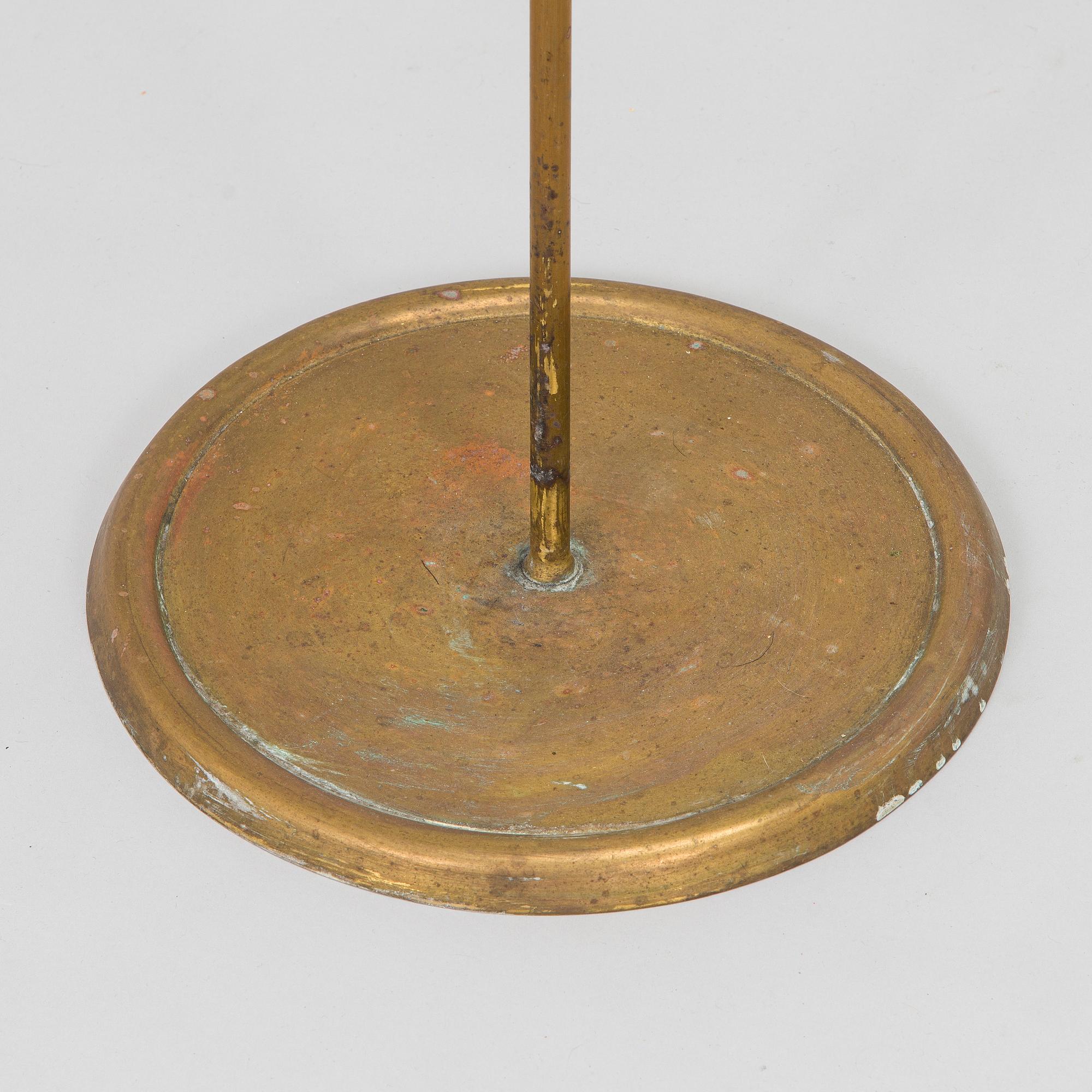 A brass fire set, 20th century.