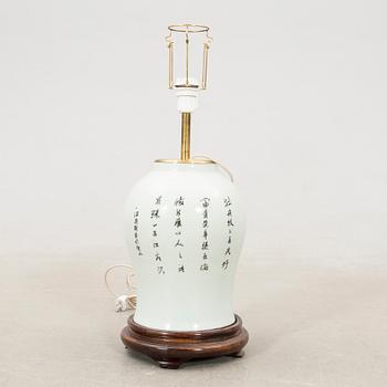 Table lamp China 19th century porcelain.