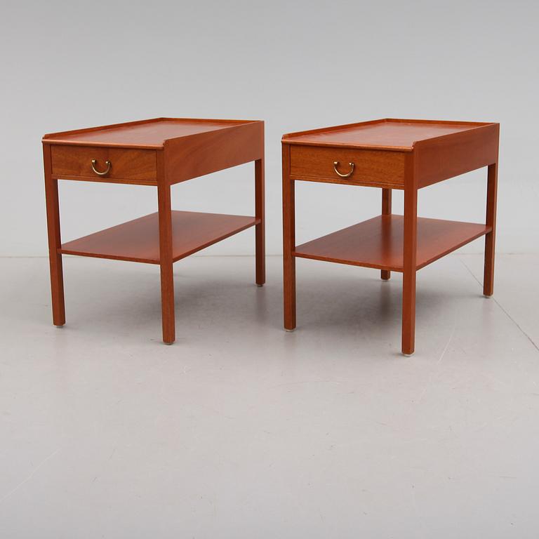 SÄNGBORD, 1 par, Josef Frank, Svenskt Tenn, modell 914, 1900-talets andra hälft.