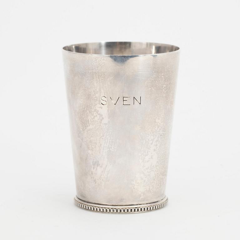 BÄGARE, silver, Wiven Nilson, Lund, 1950. Vikt ca 125 g.