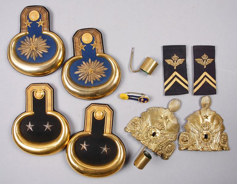 PARTI MILITARIA, 9 delar. 1800/1900-tal.