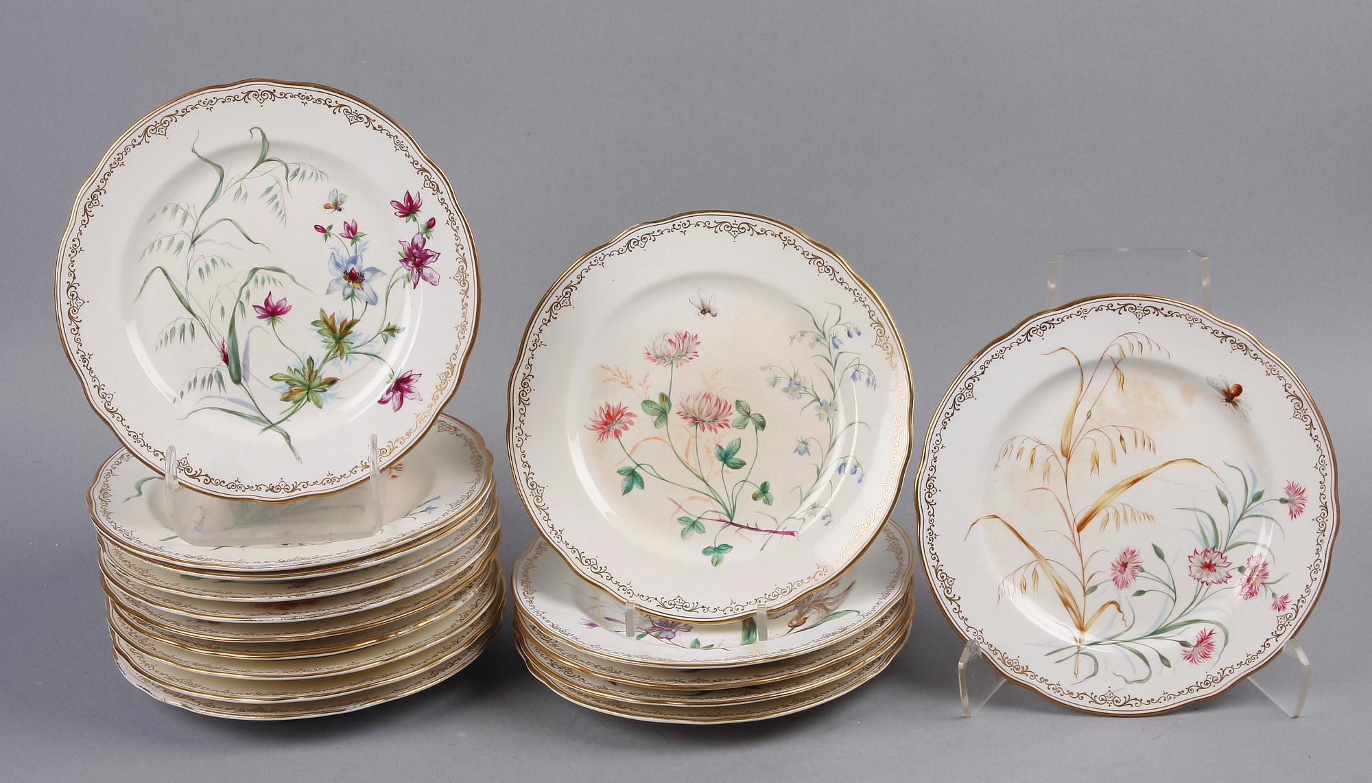 FAT, 2 st samt ASSIETTER, 16 st, porslin, Rörstrand, 1800-talets slut.