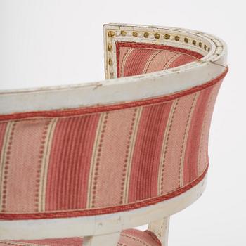 A pair of late Gustavian Klismos chairs by E- Ståhl (master in Stockholm 1794-1820).