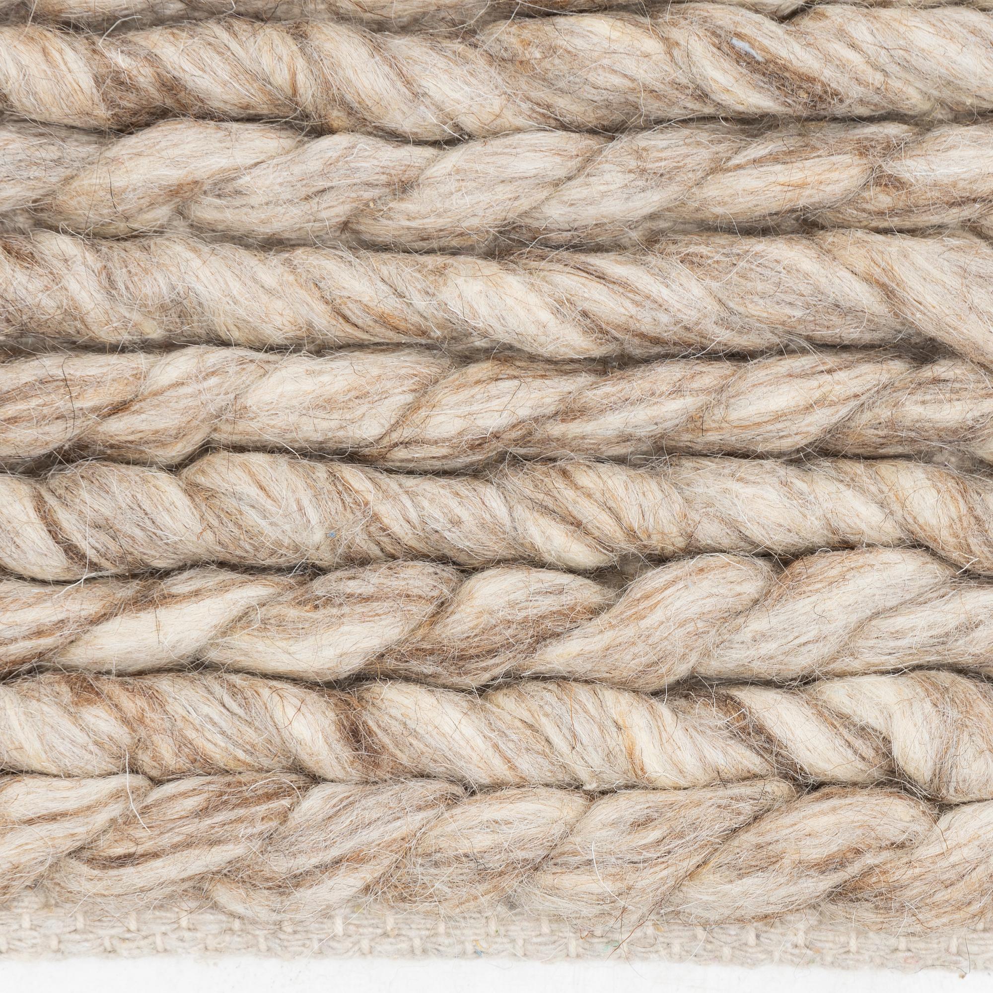 Matta, "Chunky wool sand",  Lotta Agaton Interiors x Layered, ca 350 x 250 cm.