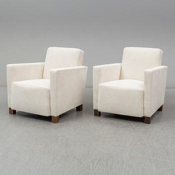 BJÖRN TRÄGÅRDH, a pair of easy chairs, model 184 for Svenskt Tenn, 1930's.