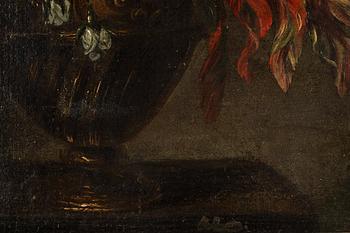 Jean-Baptiste Monnoyer Attributed to, Still life with flower in an urn.
