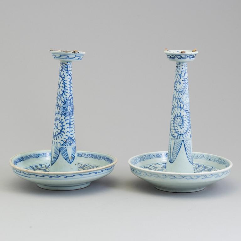 A large pair of Chinese blue and white porcelain incense holders/candle holders, Qing dynasty, 19th century.