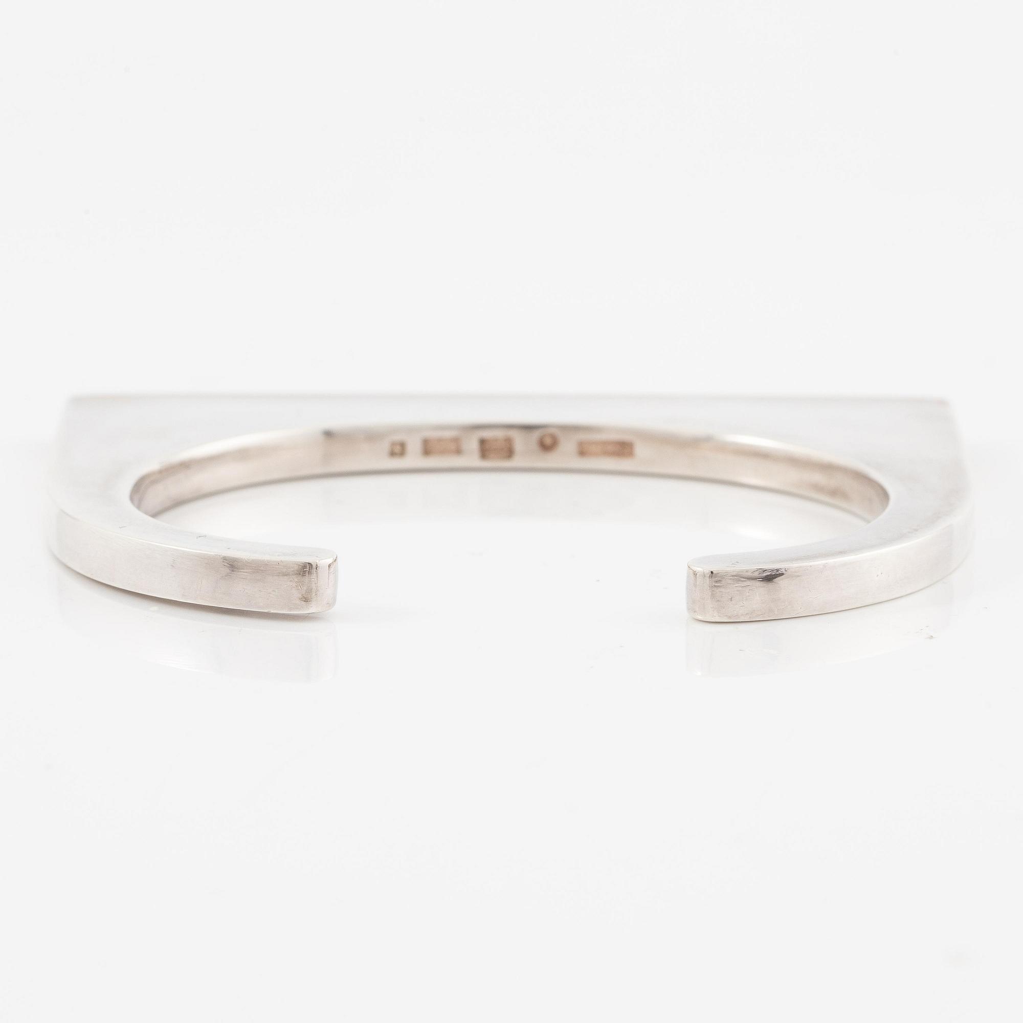 Sigurd Persson, arm ring, silver with gilding, Stockholm 1997.