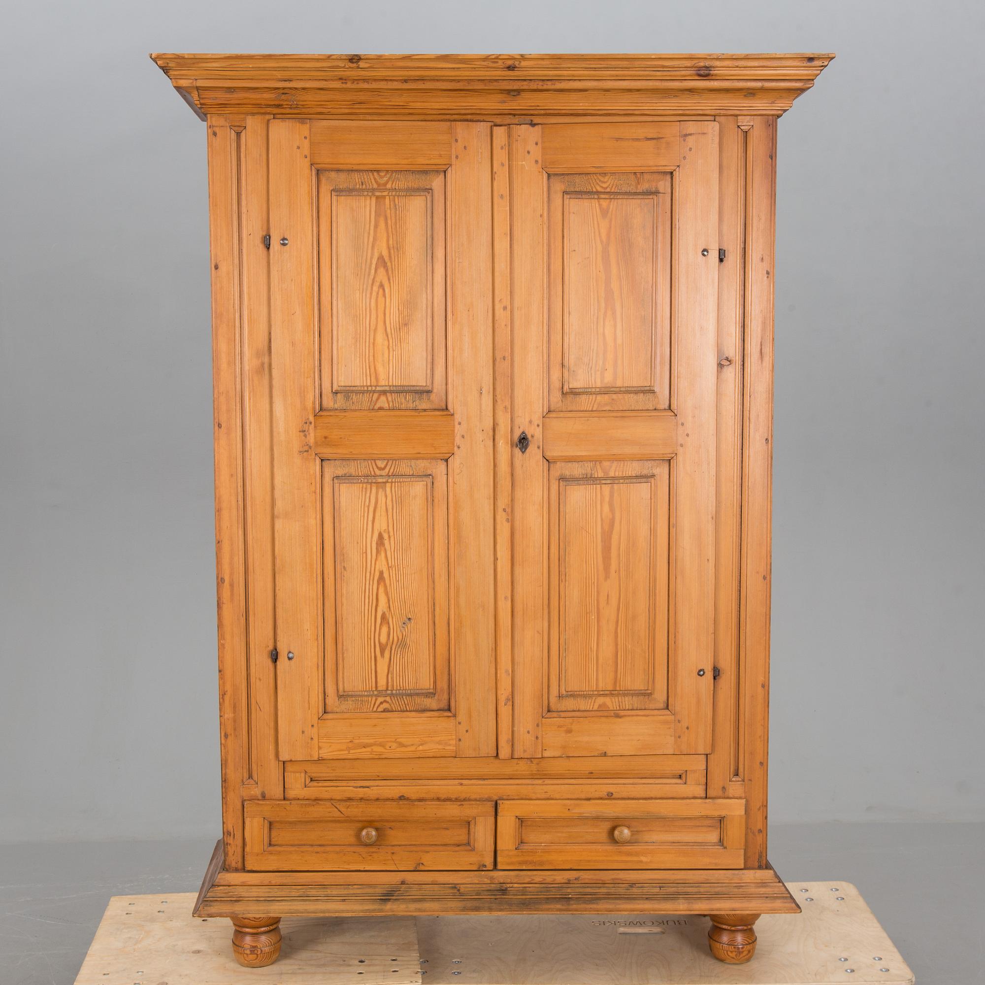 SKÅP, allmoge, 1800-tal.