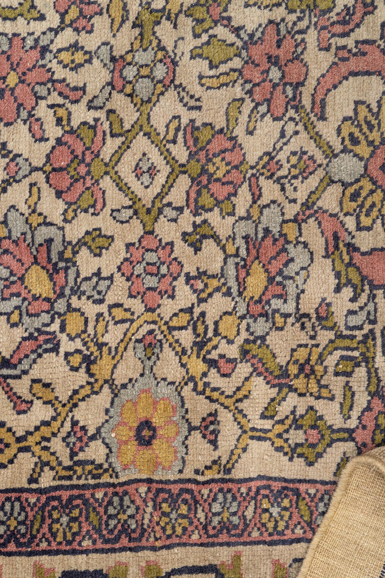 Mahal semi-antique approx. 360 x 235 cm.