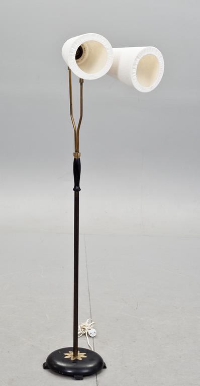 GOLVLAMPA, 1900-talets mitt.