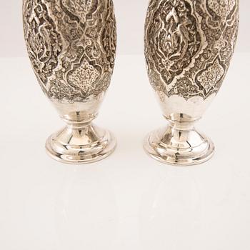 Vaser ett par Biryayi silver 1900-tal.