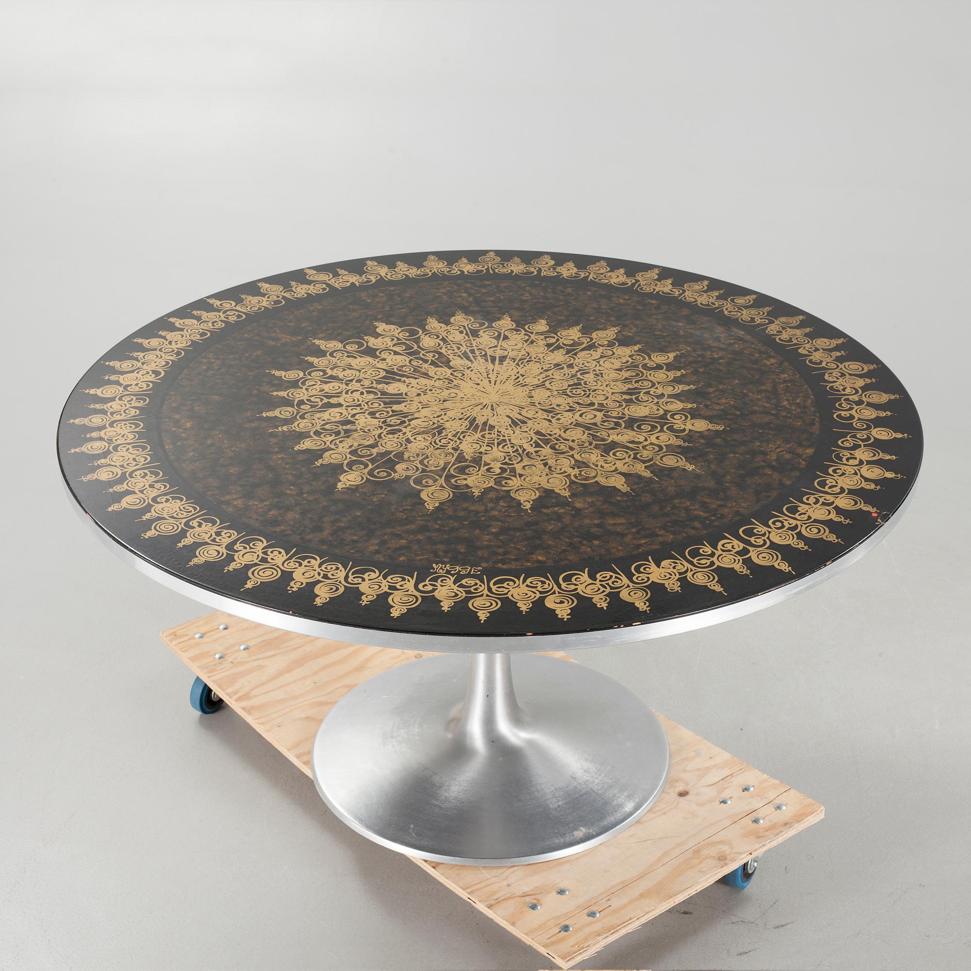 A dining table by Poul Cadovius and Susanne Fjeldsöe Mygge for Cado, 1970s.