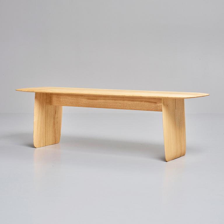 Claesson Koivisto Rune, "Hand" bänk,  Sasimonokagutakahashi, Japan 2019.