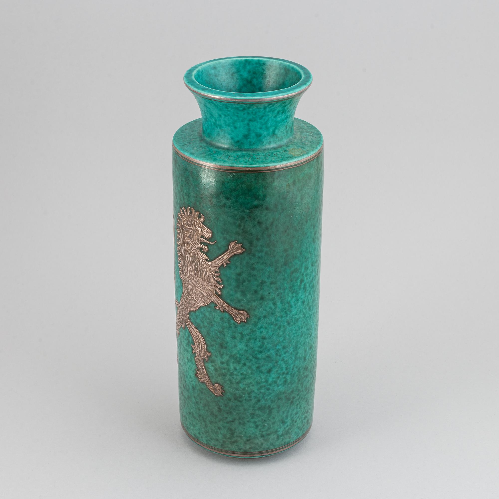 WILHELM KÅGE, an "Argenta" stoneware vase, Gustavsberg, Sweden.