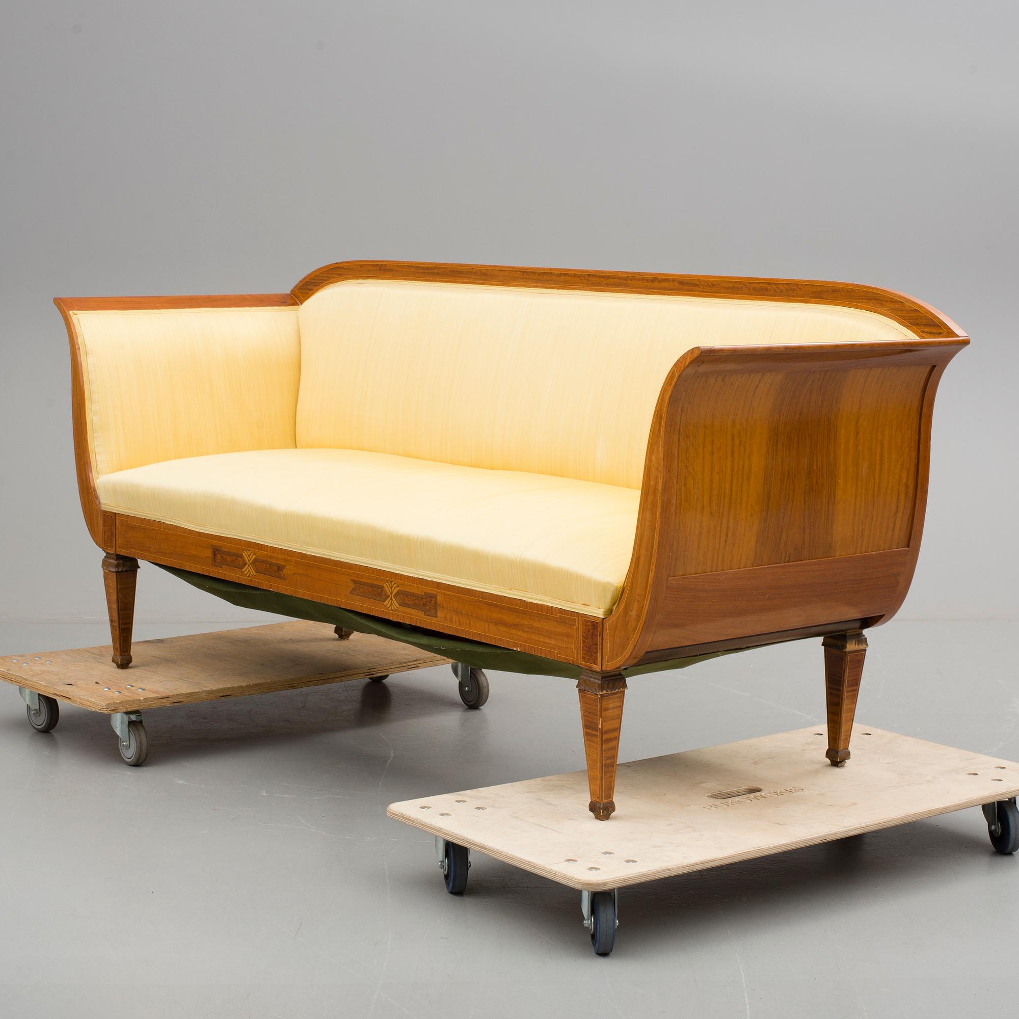 SOFFA, 20-talsklassicism, 1920-tal.