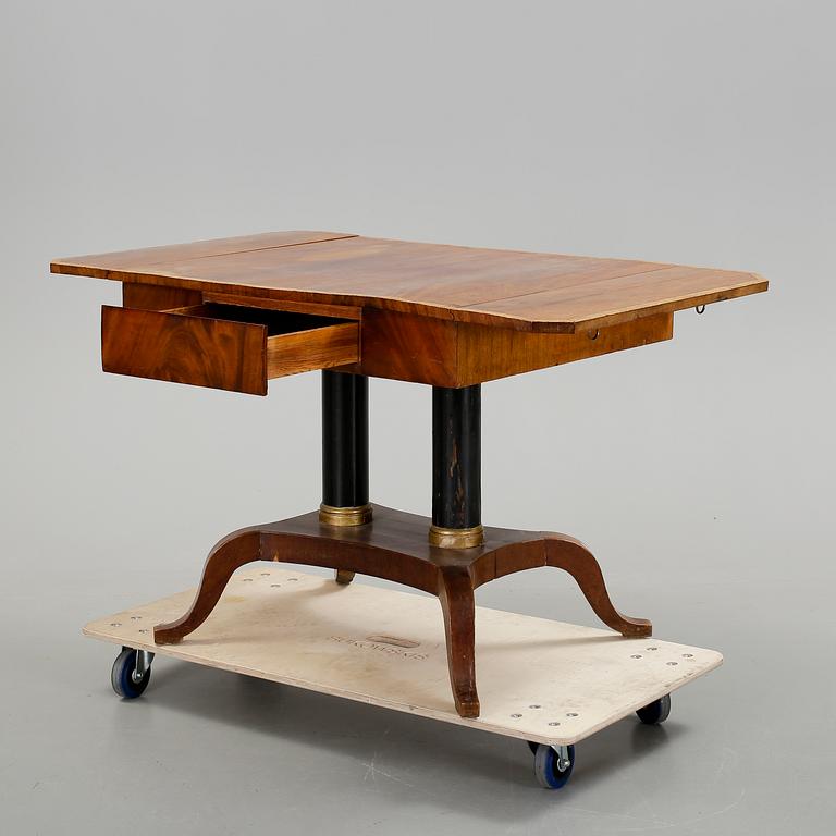 KLAFFBORD, Karl Johan, 1800-talets första hälft.