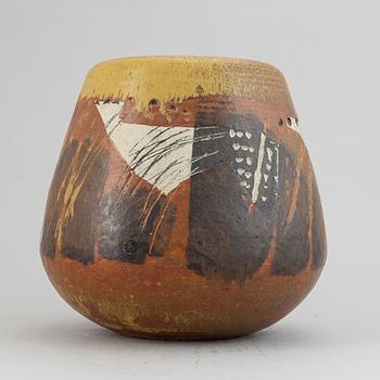 Lisa Larson, a large unique stoneware jar, Gustavsberg studio, Sweden 1950/60s.