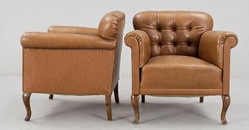 FÅTÖLJER, ett par, 1930/40-tal.