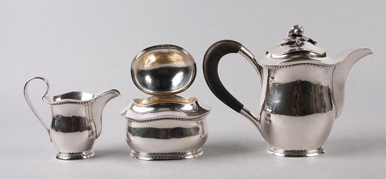 KAFFESERVIS, 3 delar, silver, Eric Råström 1955. Tot vikt ca 1295 gram.