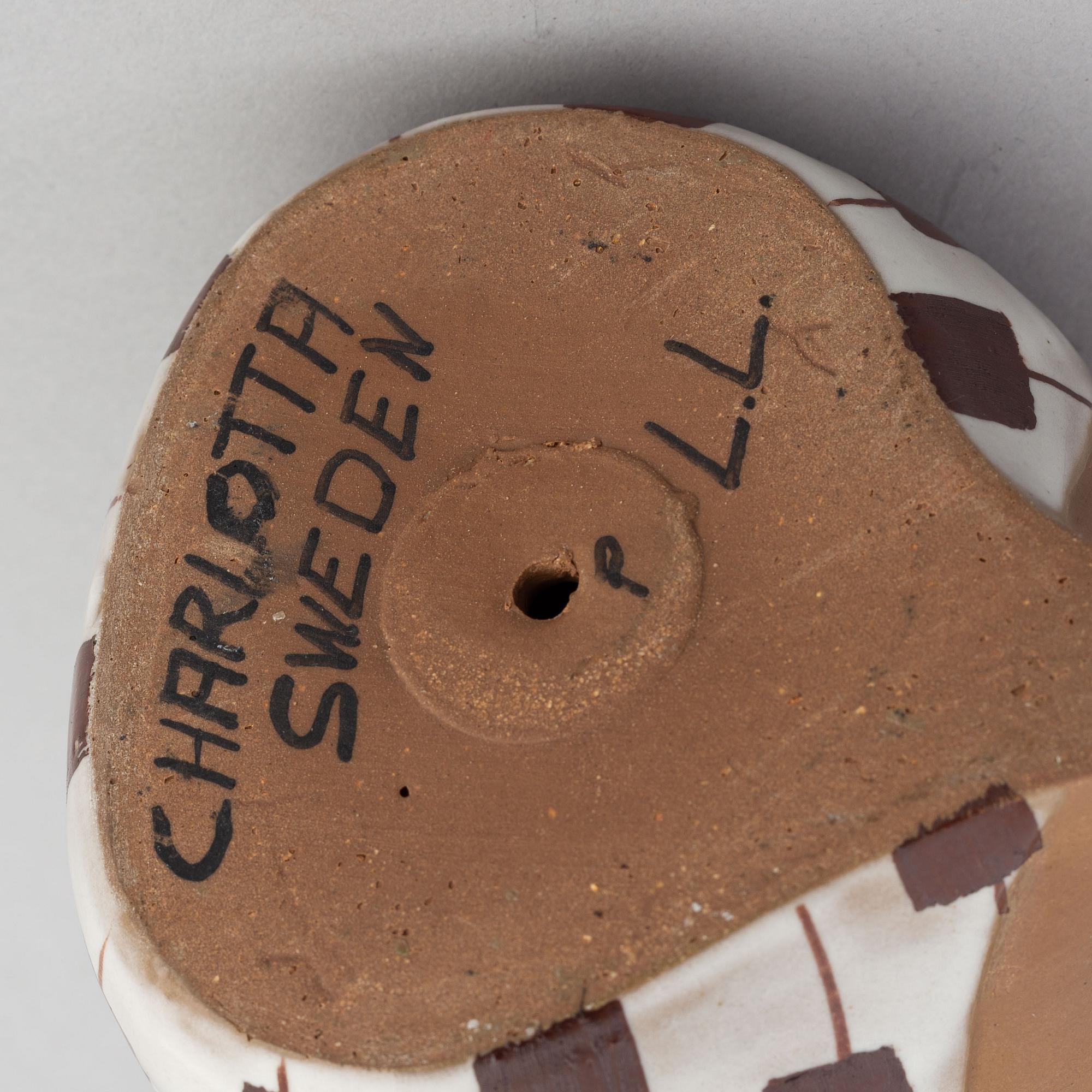 Lisa Larson, figurin, stengods, "Charlotta" ur serien "ABC-flickorna", Gustavsberg.