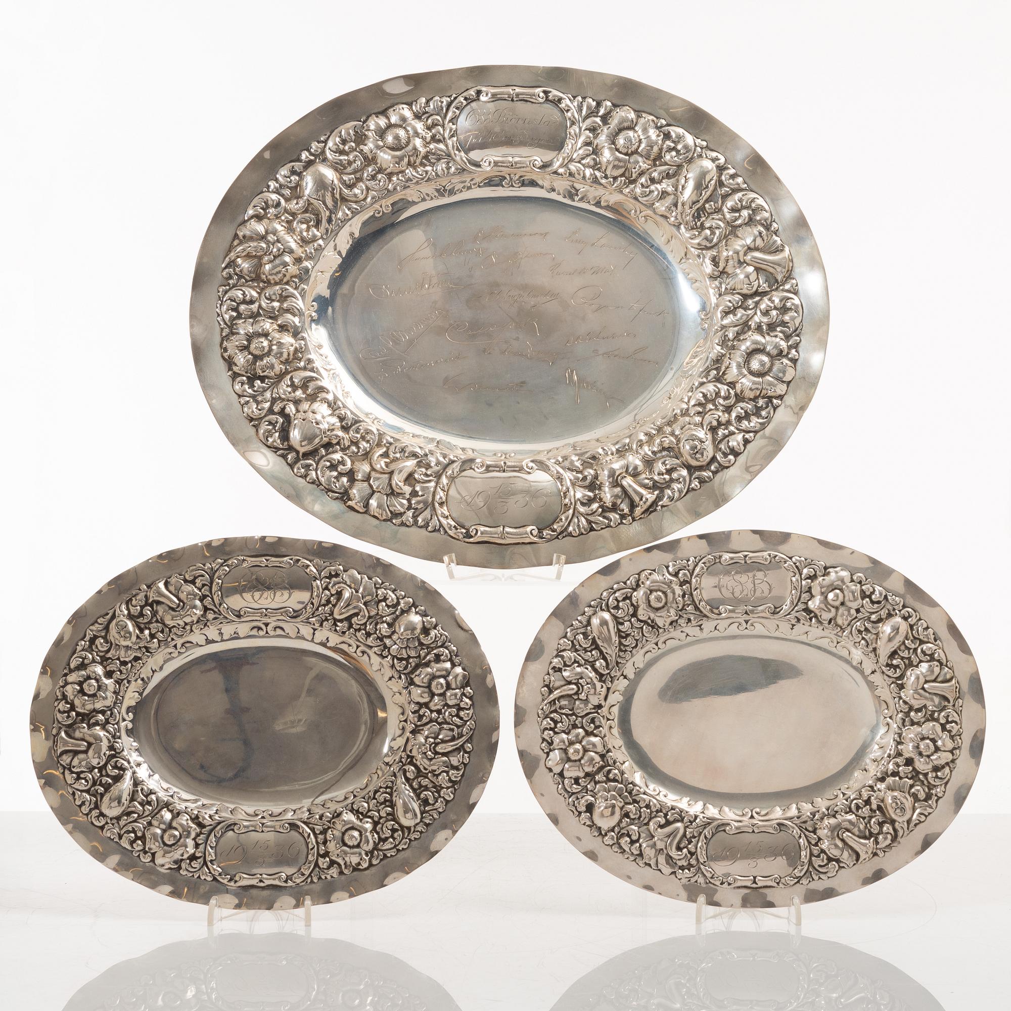 C.G. Hallberg, presentation dishes, 3 pcs, silver, Stockholm 1932-1935.