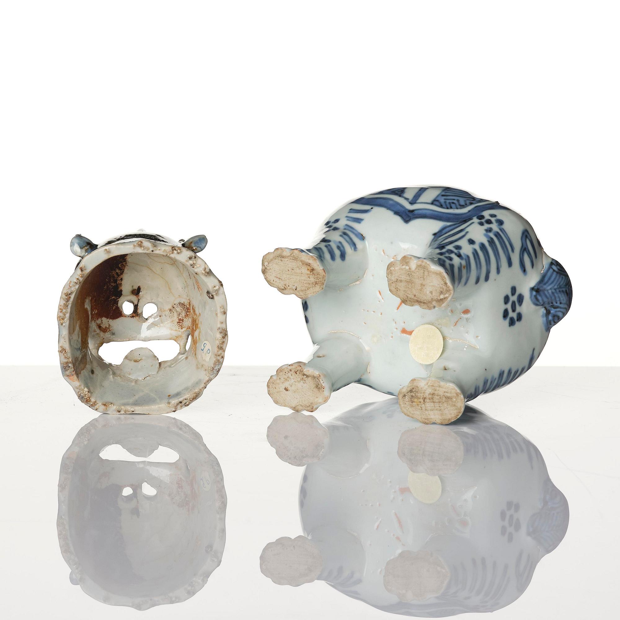 A blue and white buddhist lion 'Luduan' censer, Ming dynasty, Wanli (1572-1620).