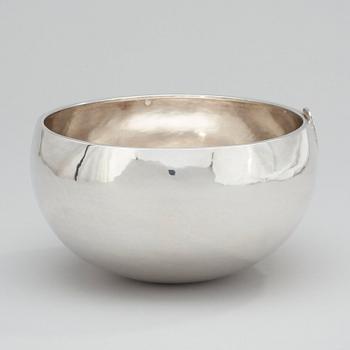 A Josefine Davidsson sterling bowl, Stockholm 1983.