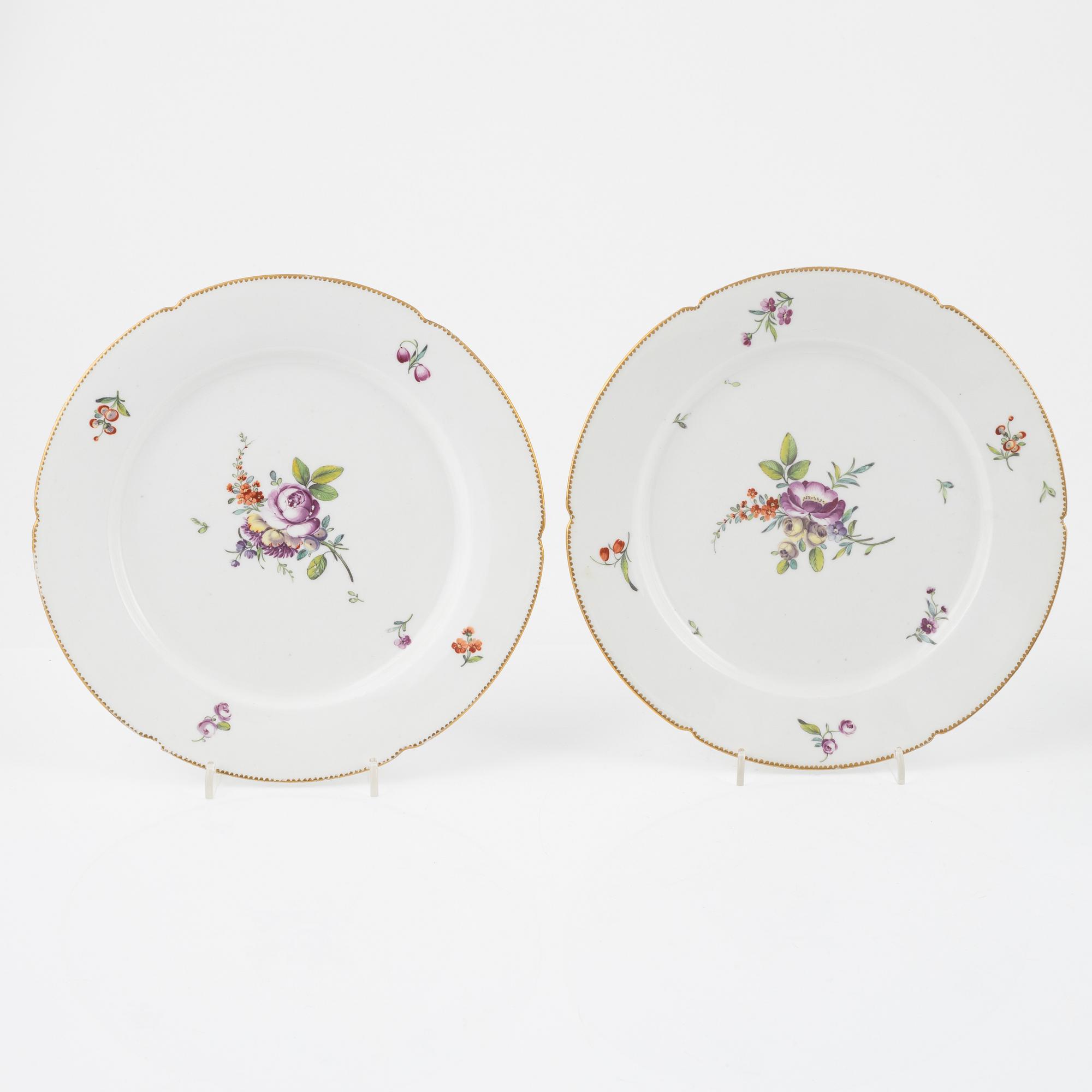 Tallrikar, 4 st, 1800-tal, märkta "B".