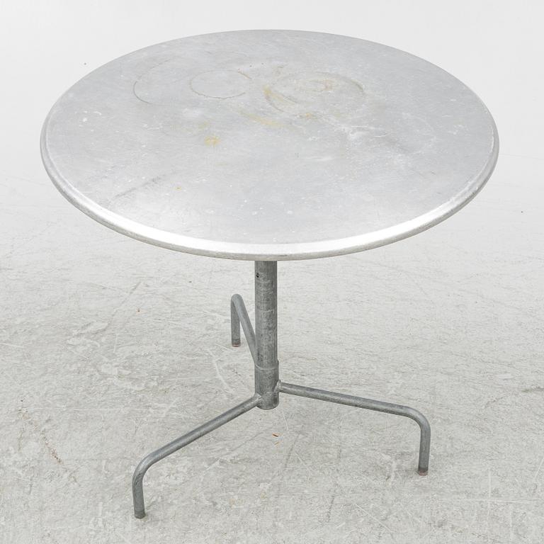 Jonas Bohlin, table, Nola.