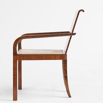 Kurt von Schmalensee, a desk and armchair, executed by AB David Blomberg for the Stockholm exhibition in 1930.