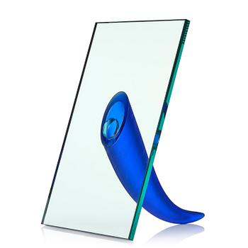 30. Philippe Starck, skulptur/vas, "Petite Étrangeté Sous un Mur Vase", ed. 49/50, Daum, Nancy, Frankrike, efter 1988.
