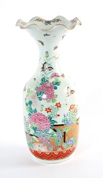 VAS, porslin, Kina, 1900-talets början.