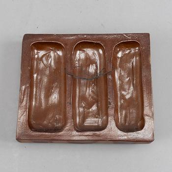 Two stoneware wall reliefs by Åke Holm.