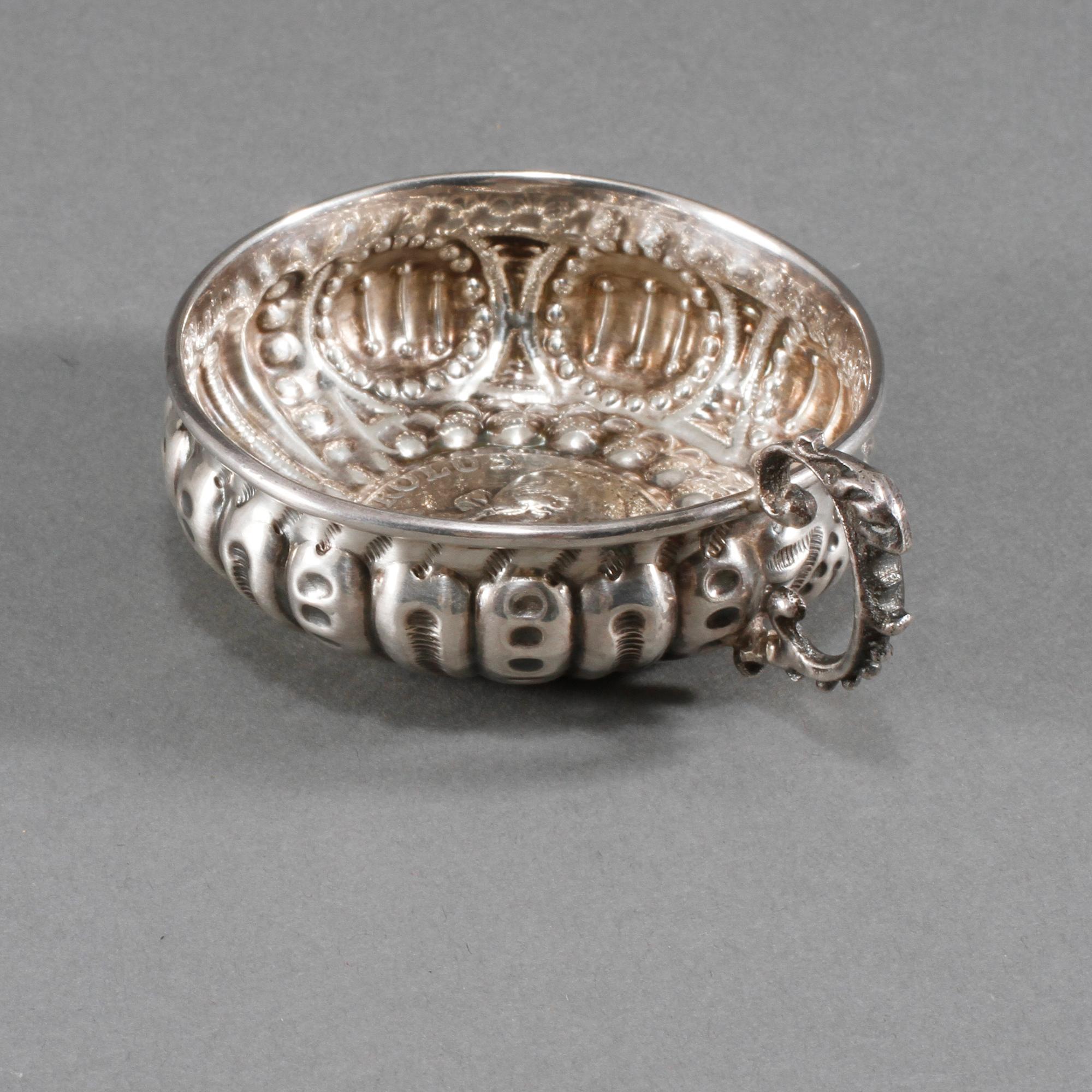 SUPSKÅL, silver, troligen Spanien, 1900-tal, vikt 63 g.