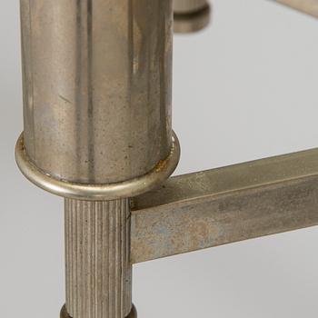 Paavo Tynell, A 1930s made to order chandelier for Taito.