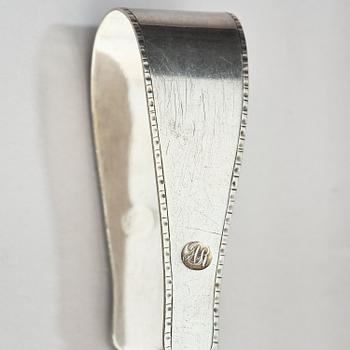 A Swedish 19th century silver sugar-casket and tong, marks of Adolf Zethelius, Stockholm 1819.