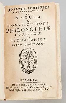 BOK, "De Natura & Constitutione Philosophiae Italicae feu Pythagoricae" av Johan Scheffer, Uppsala 1664.