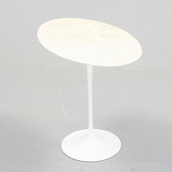 LAMPBORD, "Tulip", Eero Saarinen, Knoll International.