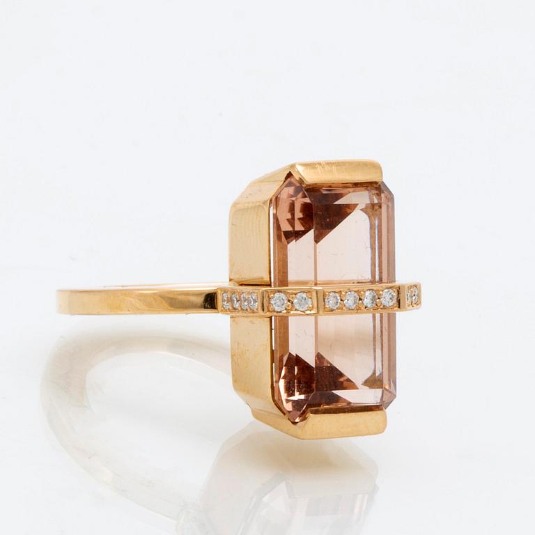 Efva Attling Bend over ring. morganite, brilliant-cut diamonds 0,12 ct TW Si, original pouch, invoice 2019.