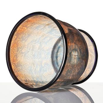 Edward Hald, a graal glass bowl, Orrefors, 1918, no 535.