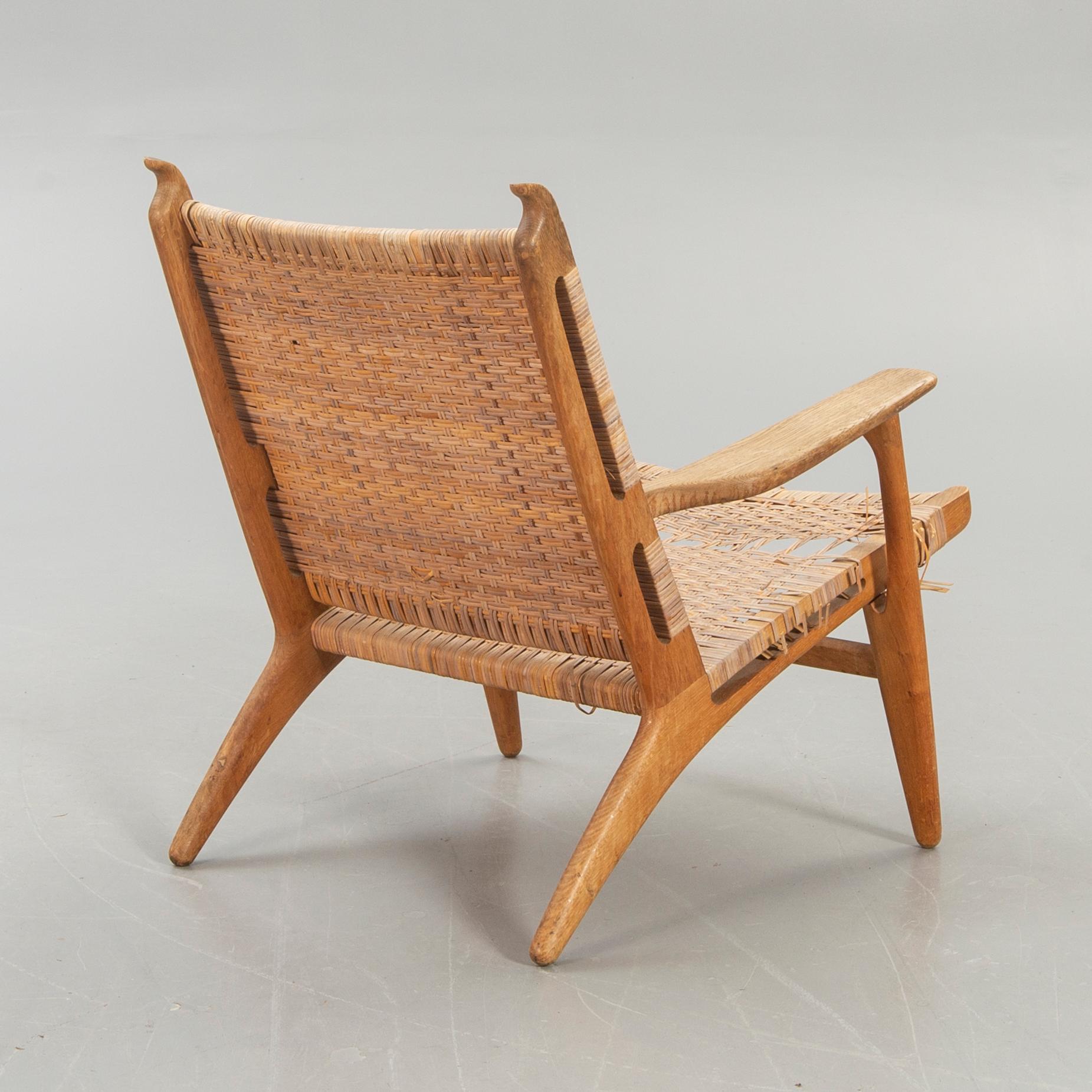 Hans J Wegner,  fåtölj, "CH-27", Carl Hansen & Son, Danmark, 1900-talets andra hälft.