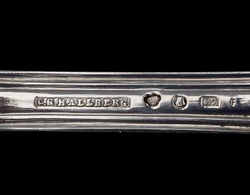 BESTICKSERVIS, 66 delar, silver, CG Hallberg, Stockholm 1907. Totalvikt ca 4600 gram.