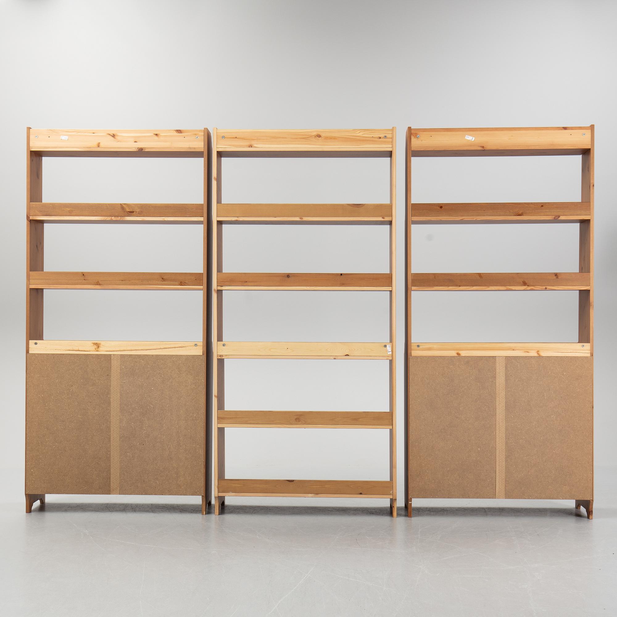 Hyllor, 3 st, Leksvik, IKEA, daterade 1999.