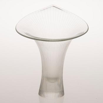 Tapio Wirkkala, A KANTARELLI GLASS VASE, signed Tapio Wirkkala Iittala -54.